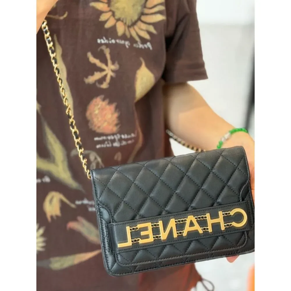 Chanel Women Pre-Loved Bag Very Good Condition